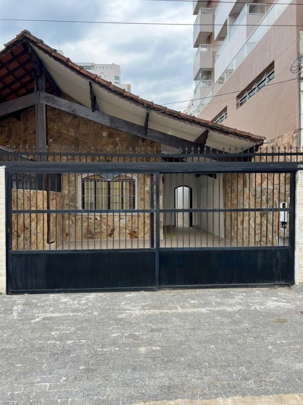 Casa 2 dormitórios para Venda em Praia Grande, Tupi, 2 dormitórios, 1 suíte, 1 banheiro, 1 vaga