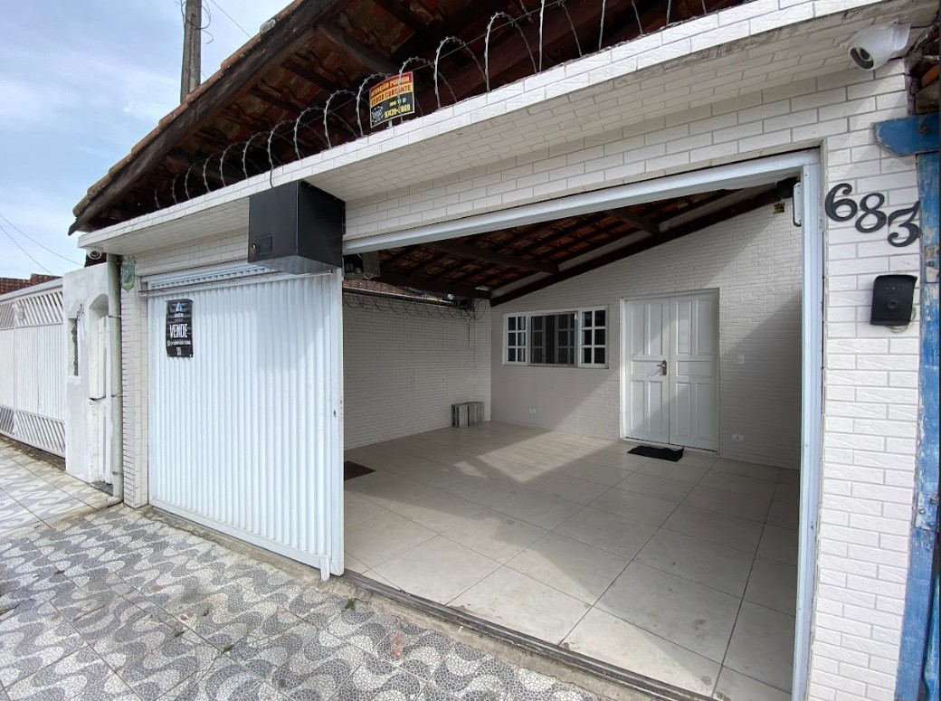 Casa 2 dormitórios para Venda em Praia Grande, Aviação, 2 dormitórios, 1 suíte, 1 banheiro, 2 vagas