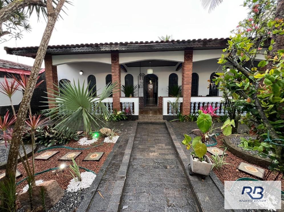Casa 3 dormitórios para Venda em Praia Grande, Caiçara, 3 dormitórios, 3 suítes, 2 banheiros, 5 vagas